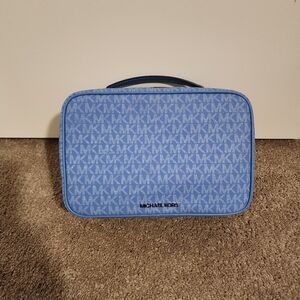 Michael Kors Jet Set Travel Large Hanging Toiletry Case MK Logo Bag